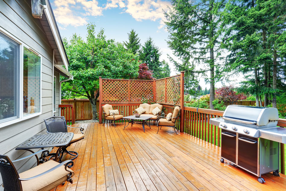 Custom Deck Installation